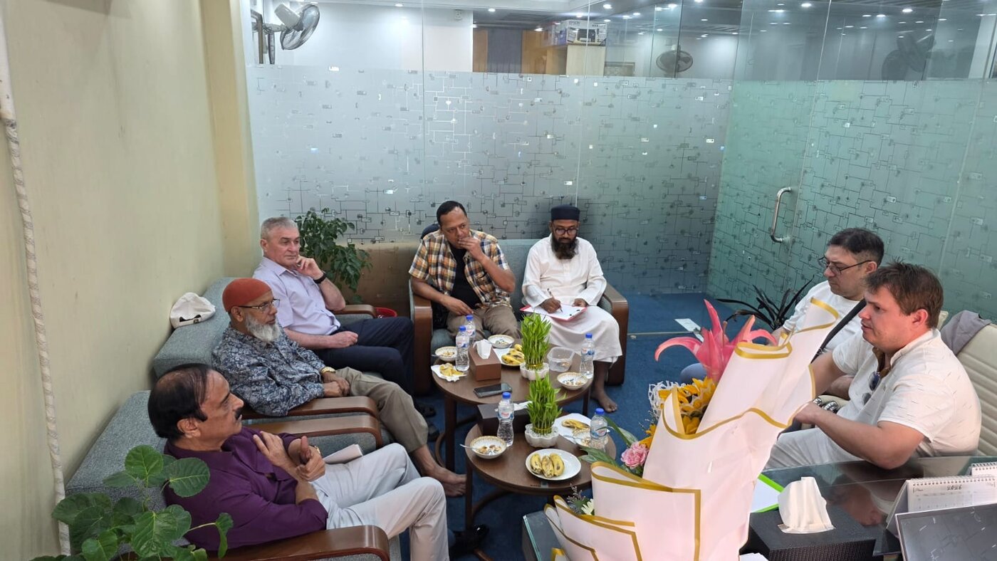 Russian delegation meeting discussion in Bangladesh